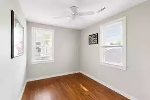 210 Line St, Charleston, SC 29403 - Photo 10