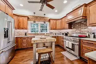 1259 Oatland Lake Dr, Pawleys Island, SC 29585 - Photo 4