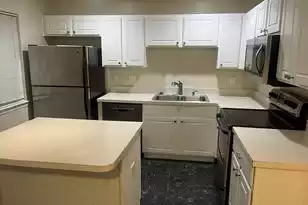 7940 Shadow Oak Dr, North Charleston, SC 29406 - Photo 4