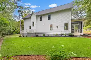 215 Marion Ave, Summerville, SC 29483 - Photo 52