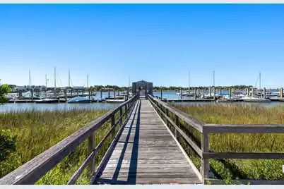 35 Mariners Cay Drive W, Folly Beach, SC 29439 - Photo 20