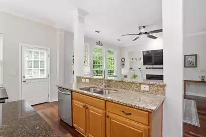 1678 William Hapton Way, Mount Pleasant, SC 29466 - Photo 18