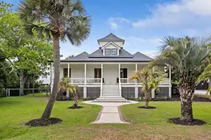 2118 Ion Ave, Sullivans Island, SC 29482 - Photo 1