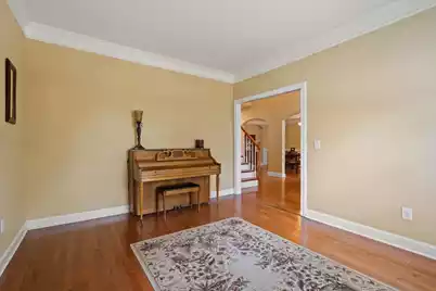 1825 James Gregarie Road S, Mount Pleasant, SC 29466 - Photo 8