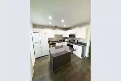 201 Yellow Hawthorn Circle, Summerville, SC 29483 - Photo 6