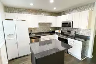 201 Yellow Hawthorn Cir, Summerville, SC 29483 - Photo 6