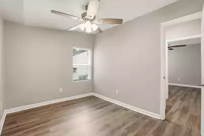 2711 Saratoga Road, North Charleston, SC 29405 - Photo 18