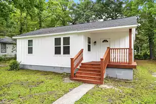 2711 Saratoga Rd, North Charleston, SC 29405 - Photo 1