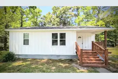 2711 Saratoga Road, North Charleston, SC 29405 - Photo 1