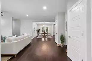 1004 Point Of Lgt Ln, Charleston, SC 29412 - Photo 4