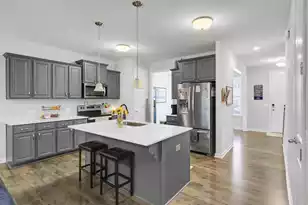 1087 Magnolia Warbler Wy, Ravenel, SC 29470 - Photo 14
