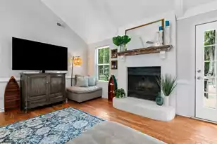 1027 Yorktown Dr, Charleston, SC 29412 - Photo 4