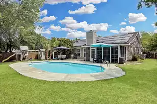 1474 Hidden Bridge Dr, Mount Pleasant, SC 29464 - Photo 32