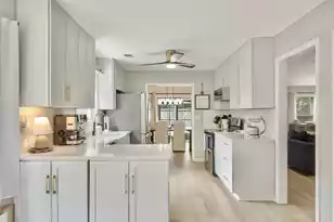 1474 Hidden Bridge Dr, Mount Pleasant, SC 29464 - Photo 14
