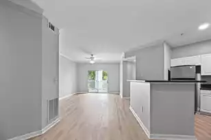 1300 Park West Blvd, Mount Pleasant, SC 29466 - Photo 4