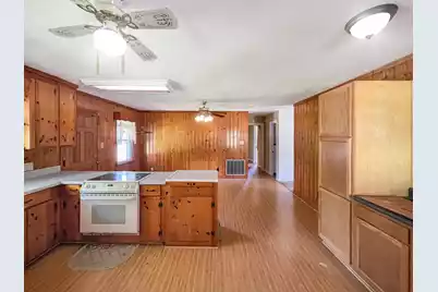 300 Metts Street N, Saint George, SC 29477 - Photo 2