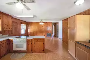 300 Metts Street N, Saint George, SC 29477 - Photo 2
