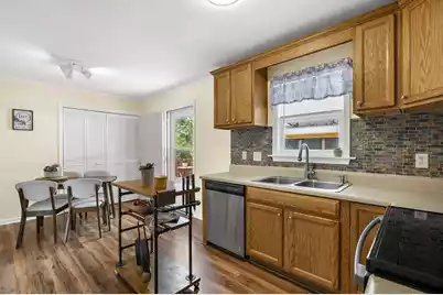 916 Hillsboro Drive, Charleston, SC 29407 - Photo 16