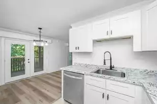 7940 Parklane Ct, North Charleston, SC 29418 - Photo 12