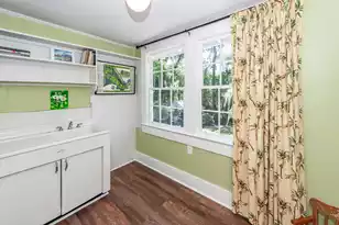 458 Hampton St, Walterboro, SC 29488 - Photo 12