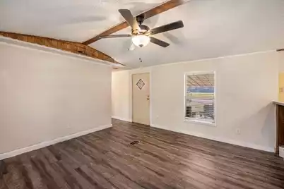 200 Sings Lane, Holly Hill, SC 29059 - Photo 4