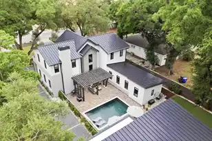 606 Simmons St, Mount Pleasant, SC 29464 - Photo 6