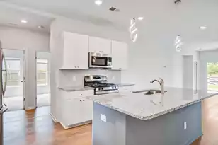 347 Matuskovic, Charleston, SC 29414 - Photo 4