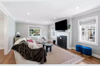 17 Ashley Avenue, Charleston, SC 29401 - Photo 2