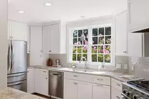 17 Ashley Ave, Charleston, SC 29401 - Photo 22