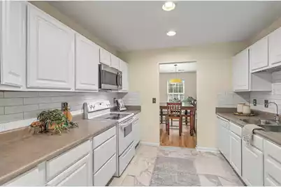 1670 Dexter Lane, Charleston, SC 29412 - Photo 10
