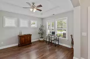 1024 Banker Ct, Mount Pleasant, SC 29429 - Photo 6