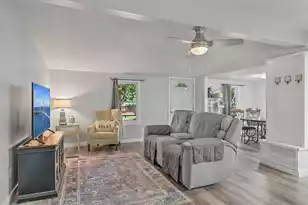 5709 Old Jacksonboro Rd, Ravenel, SC 29470 - Photo 2