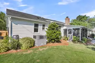 1502 Candlewood Dr, Mount Pleasant, SC 29464 - Photo 46