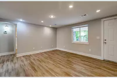 5134 Piedmont, North Charleston, SC 29406 - Photo 4