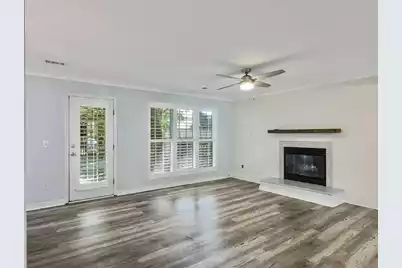 1247 Center Lake Drive, Mount Pleasant, SC 29464 - Photo 6