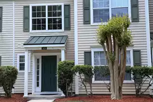 384 Gardners Cir, Bluffton, SC 29910 - Photo 2
