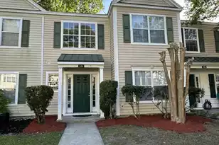 384 Gardners Cir, Bluffton, SC 29910 - Photo 1