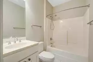 1025 Riverland Woods Pl #Apt 214, Charleston, SC 29412 - Photo 18
