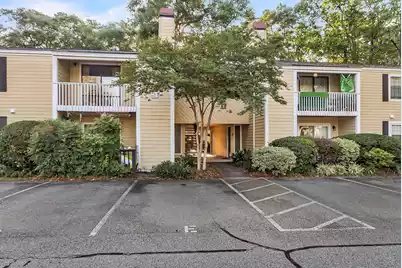 1054 Anna Knapp Boulevard #2E, Mount Pleasant, SC 29464 - Photo 2