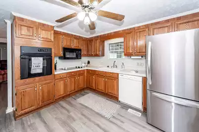 1529 Waters Edge Drive, Summerton, SC 29148 - Photo 18