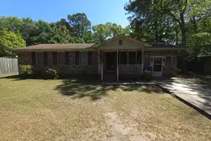1541 Fort Johnson Rd, Charleston, SC 29412 - Photo 1