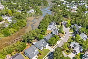 113 Historic Dr, Mount Pleasant, SC 29464 - Photo 4