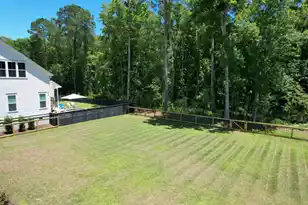 3853 Delinger Dr, Mount Pleasant, SC 29466 - Photo 2