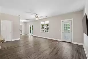 958 Beehive Rd, Mount Pleasant, SC 29429 - Photo 12