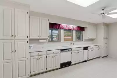 10163 Charleston Highway, Saint George, SC 29477 - Photo 14