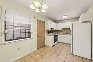 7915 Cider Ct, North Charleston, SC 29420 - Photo 8