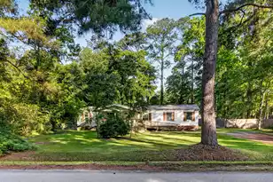 210 Cady Dr, Summerville, SC 29483 - Photo 2