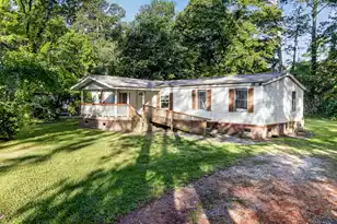 210 Cady Dr, Summerville, SC 29483 - Photo 4