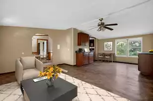 210 Cady Dr, Summerville, SC 29483 - Photo 10