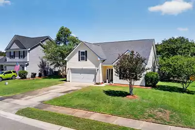 1012 Bridlewood Farms Parkway, Ridgeville, SC 29472 - Photo 4